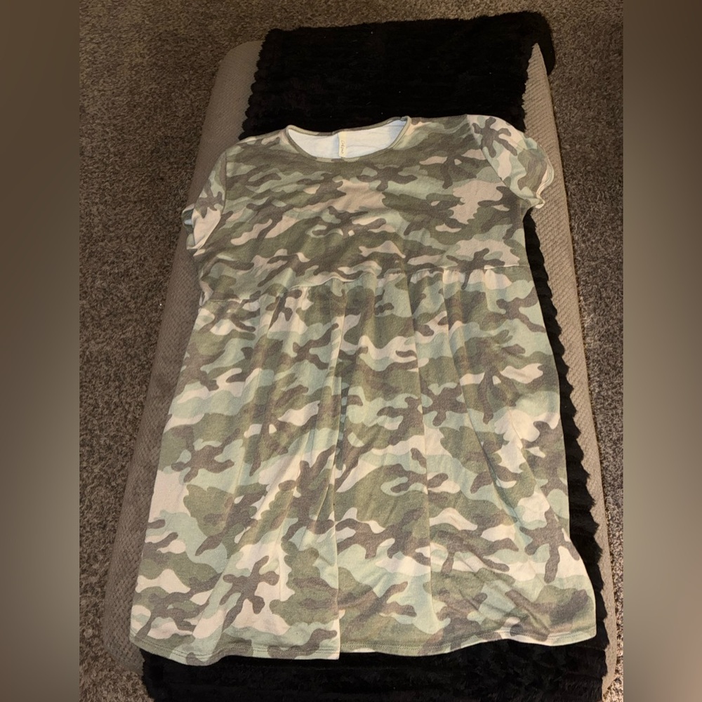 Women’s Camo Tunic